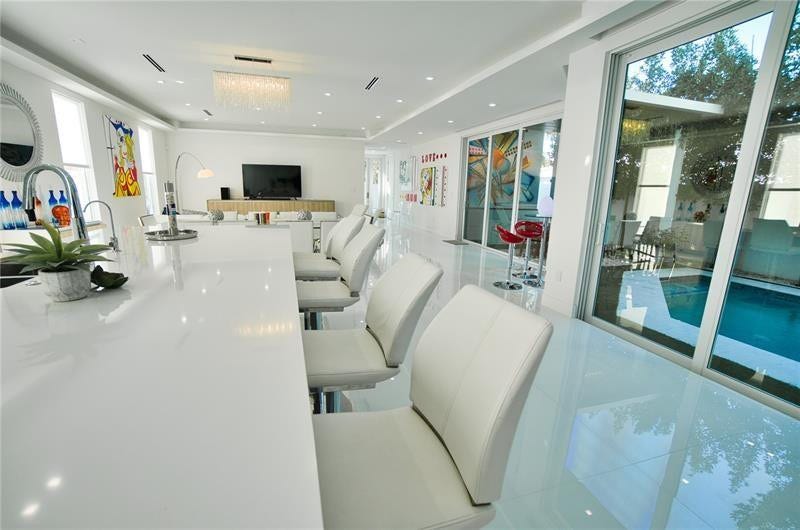 3325 NE 18th, Fort Lauderdale, FL 33305