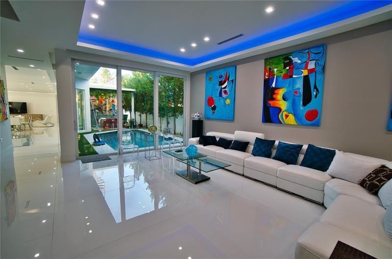 3325 NE 18th, Fort Lauderdale, FL 33305