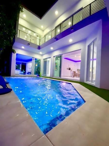 3325 NE 18th, Fort Lauderdale, FL 33305