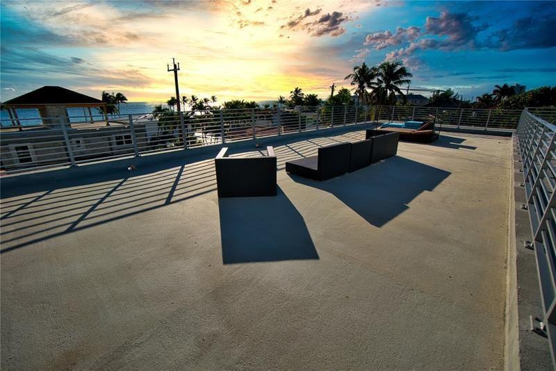 3325 NE 18th, Fort Lauderdale, FL 33305