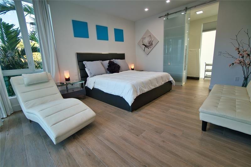 3325 NE 18th, Fort Lauderdale, FL 33305