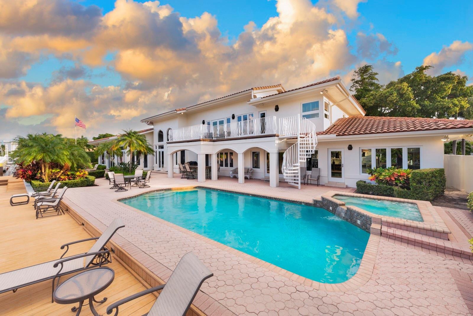 3061 NE 44th Street, Fort Lauderdale, FL 33308 3061 NE 44th Street, Fort Lauderdale, FL 33308