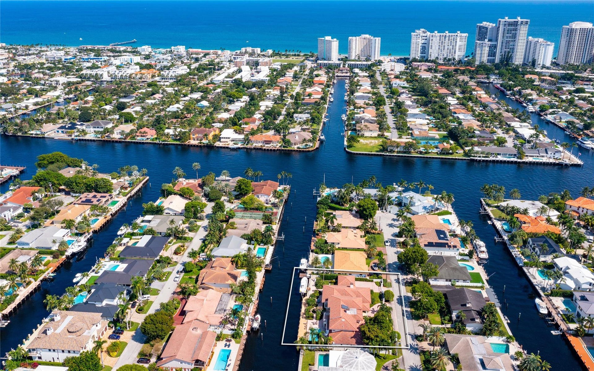 3061 NE 44th Street, Fort Lauderdale, FL 33308 3061 NE 44th Street, Fort Lauderdale, FL 33308