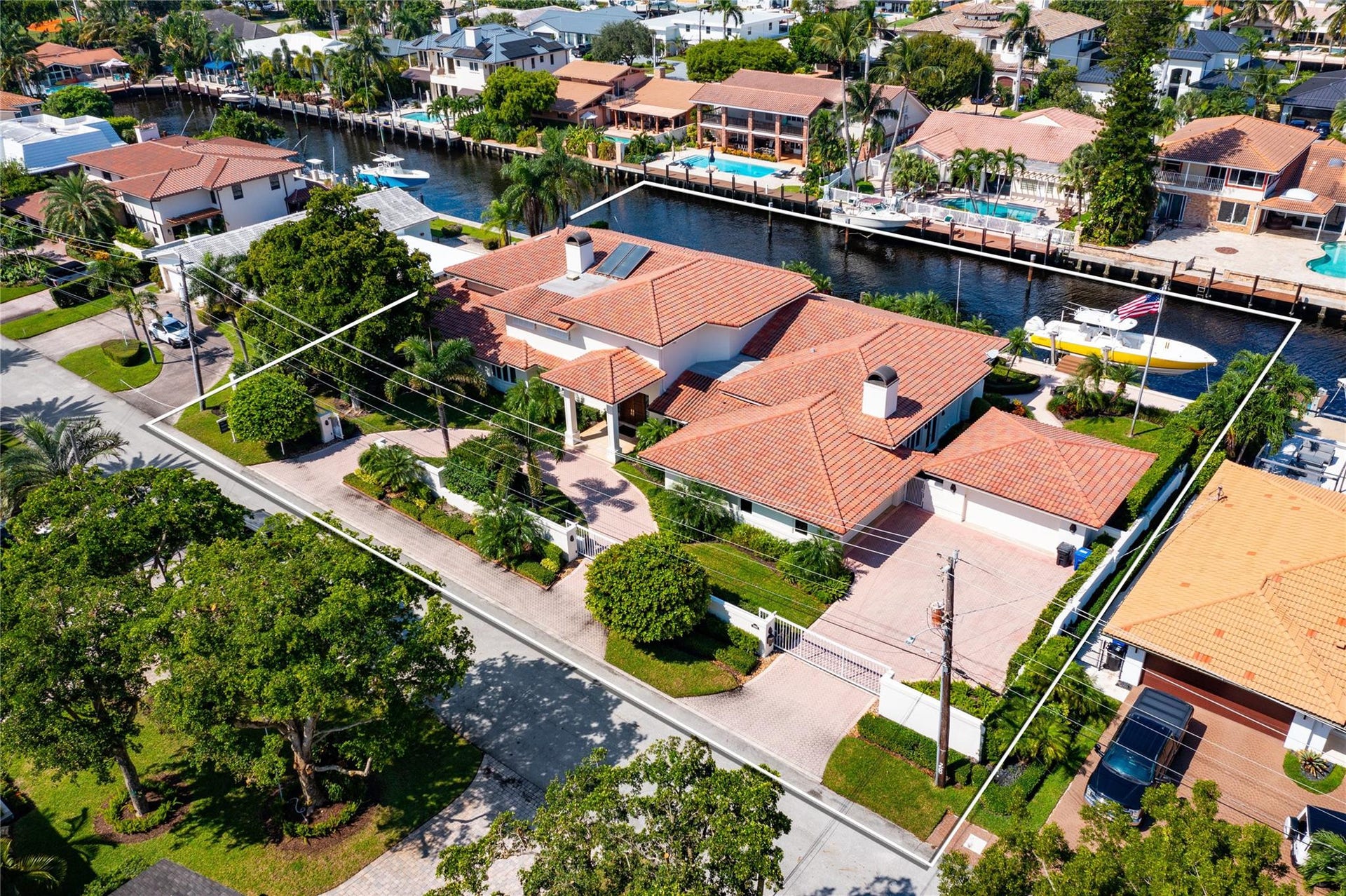3061 NE 44th Street, Fort Lauderdale, FL 33308 3061 NE 44th Street, Fort Lauderdale, FL 33308