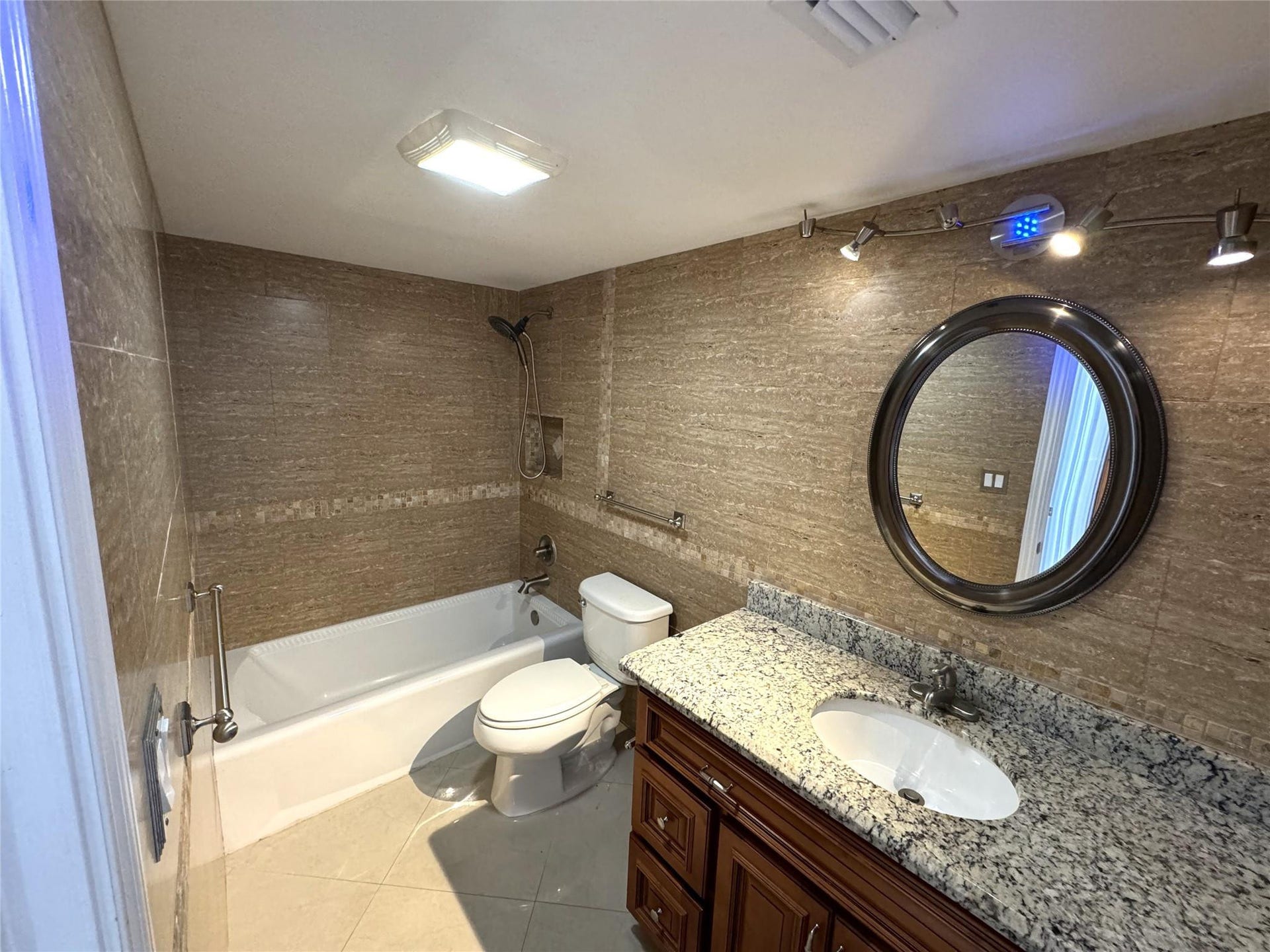 4800 Bayview Drive, #406, Fort Lauderdale, FL 33308 4800 Bayview Drive, #406, Fort Lauderdale, FL 33308