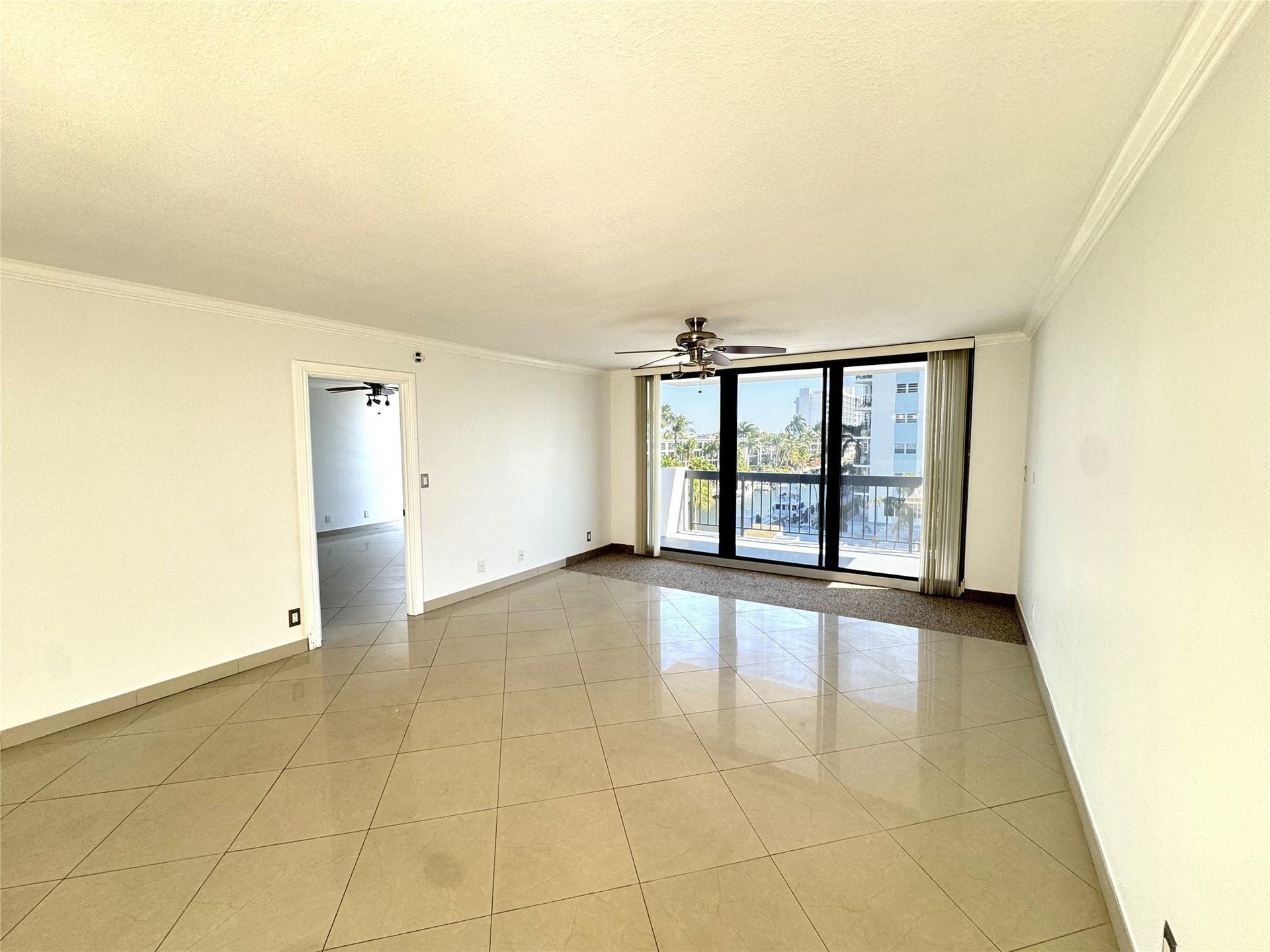 4800 Bayview Drive, #406, Fort Lauderdale, FL 33308 4800 Bayview Drive, #406, Fort Lauderdale, FL 33308