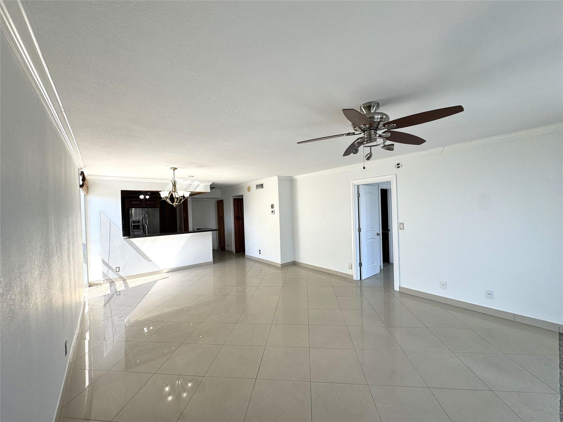 4800 Bayview Drive, #406, Fort Lauderdale, FL 33308 4800 Bayview Drive, #406, Fort Lauderdale, FL 33308