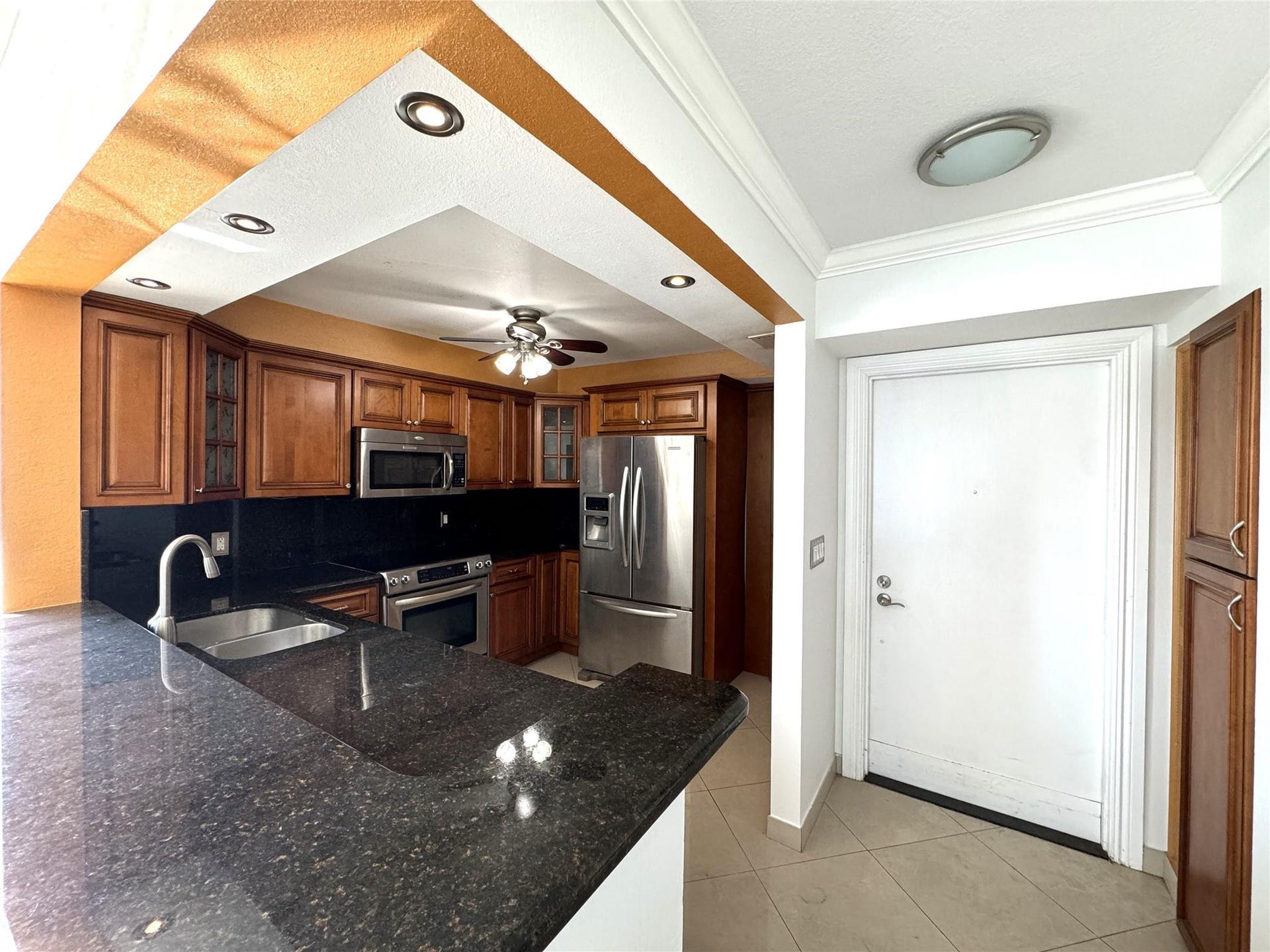 4800 Bayview Drive, #406, Fort Lauderdale, FL 33308 4800 Bayview Drive, #406, Fort Lauderdale, FL 33308