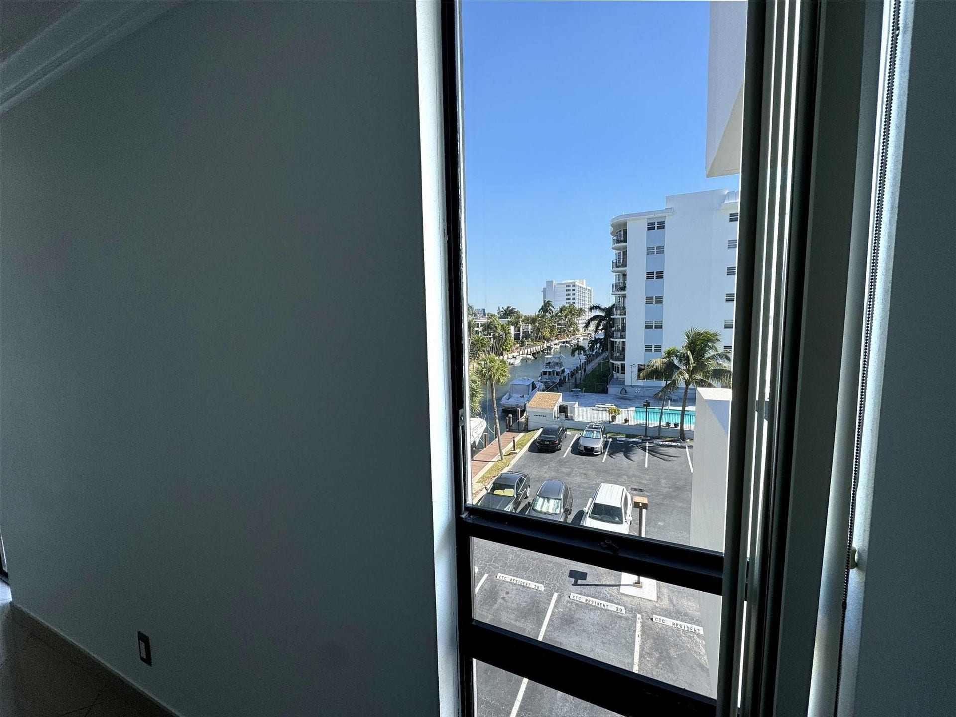 4800 Bayview Drive, #406, Fort Lauderdale, FL 33308 4800 Bayview Drive, #406, Fort Lauderdale, FL 33308