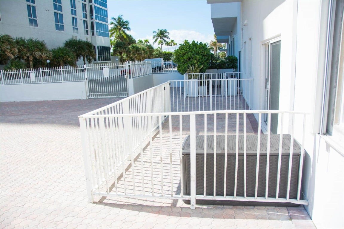 4250 Galt Ocean Drive, #1M, Fort Lauderdale, FL 33308 4250 Galt Ocean Drive, #1M, Fort Lauderdale, FL 33308