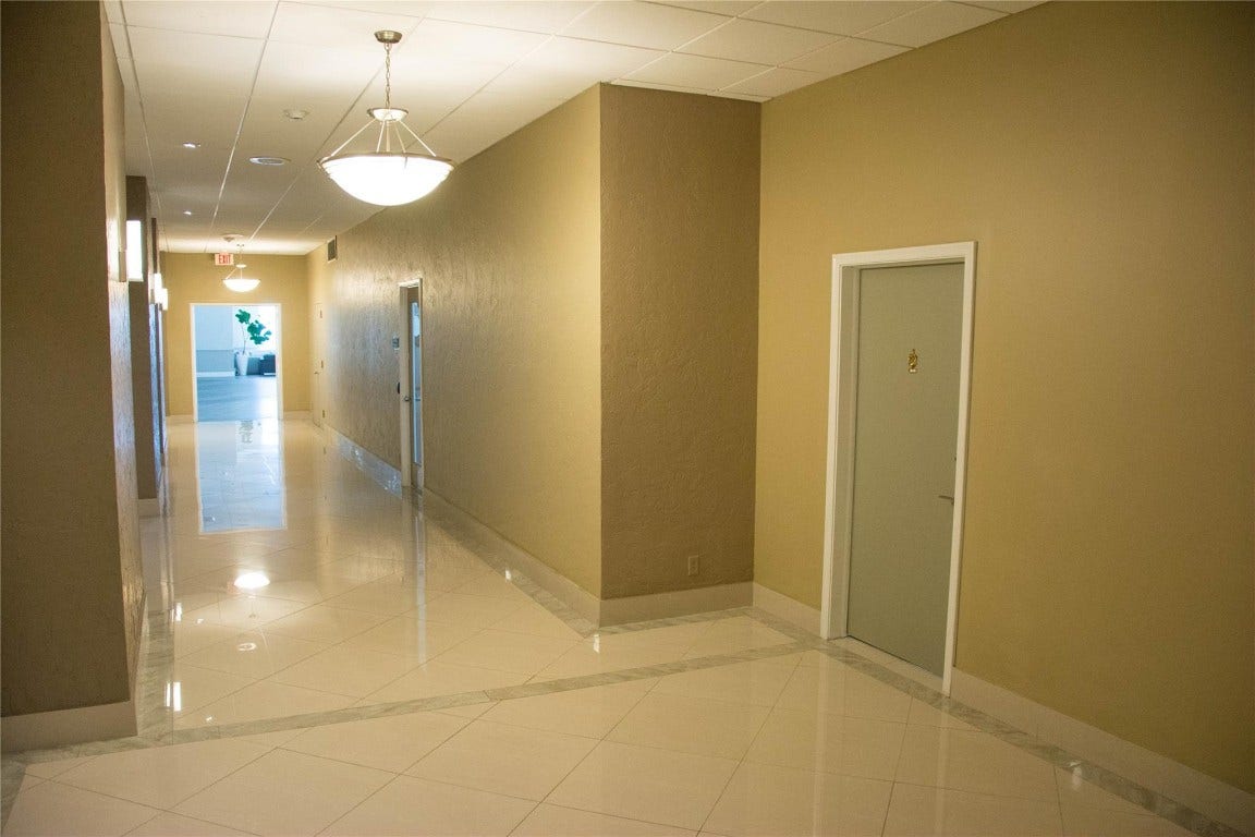 4250 Galt Ocean Drive, #1M, Fort Lauderdale, FL 33308 4250 Galt Ocean Drive, #1M, Fort Lauderdale, FL 33308
