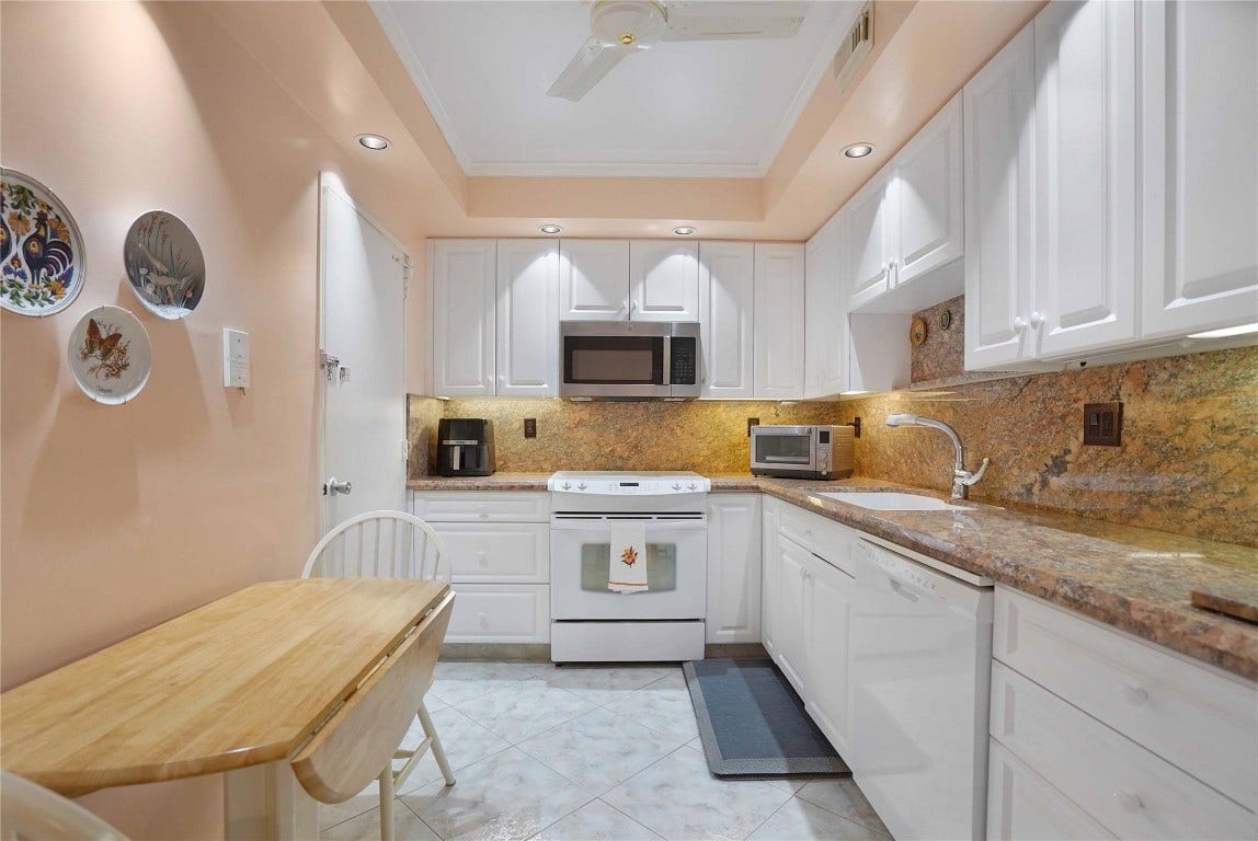 4250 Galt Ocean Drive, #14T, Fort Lauderdale, FL 33308 4250 Galt Ocean Drive, #14T, Fort Lauderdale, FL 33308