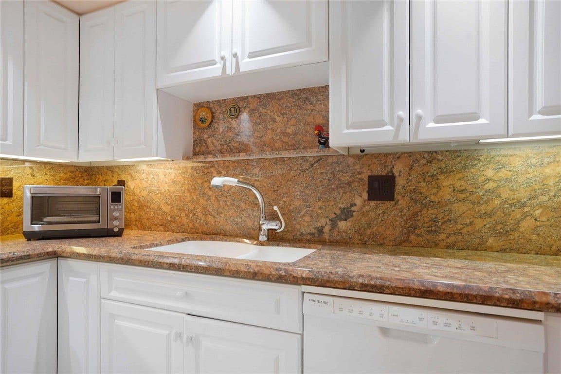 4250 Galt Ocean Drive, #14T, Fort Lauderdale, FL 33308 4250 Galt Ocean Drive, #14T, Fort Lauderdale, FL 33308