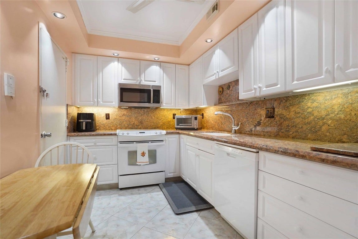 4250 Galt Ocean Drive, #14T, Fort Lauderdale, FL 33308 4250 Galt Ocean Drive, #14T, Fort Lauderdale, FL 33308