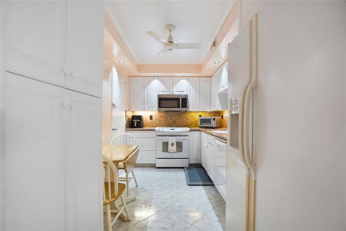 4250 Galt Ocean Drive, #14T, Fort Lauderdale, FL 33308 4250 Galt Ocean Drive, #14T, Fort Lauderdale, FL 33308