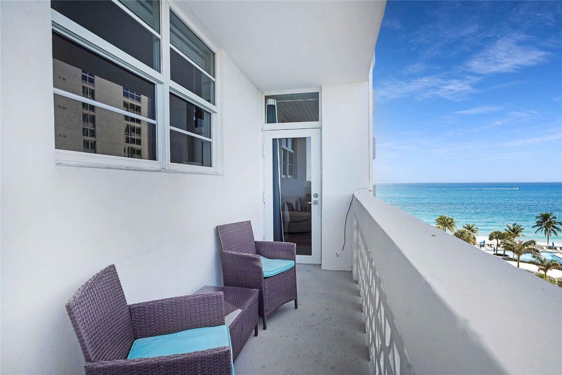 4250 Galt Ocean Drive, #8B, Fort Lauderdale, FL 33308