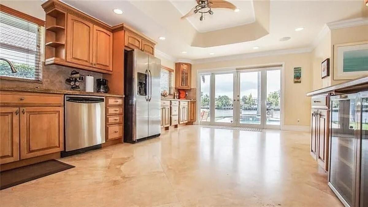 412 SE 28th Avenue, Pompano Beach, FL 33062 412 SE 28th Avenue, Pompano Beach, FL 33062