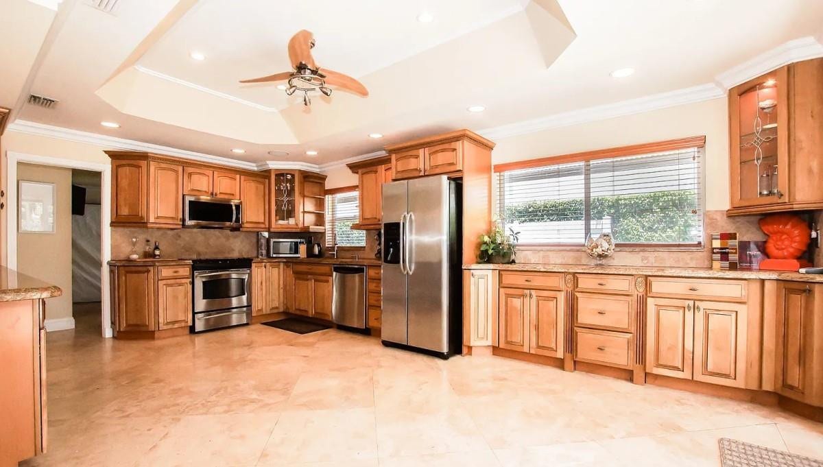 412 SE 28th Avenue, Pompano Beach, FL 33062 412 SE 28th Avenue, Pompano Beach, FL 33062