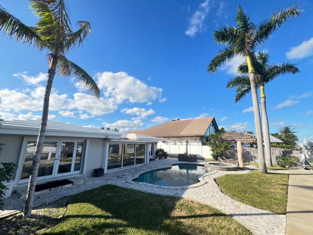 412 SE 28th Avenue, Pompano Beach, FL 33062 412 SE 28th Avenue, Pompano Beach, FL 33062
