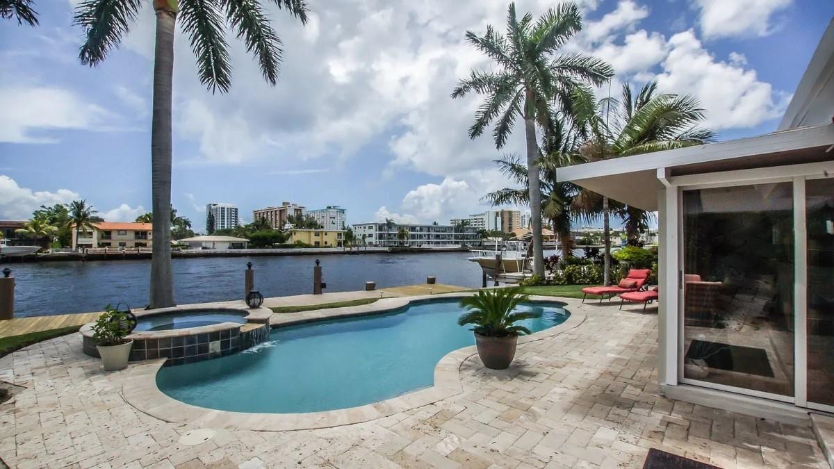 412 SE 28th Avenue, Pompano Beach, FL 33062 412 SE 28th Avenue, Pompano Beach, FL 33062