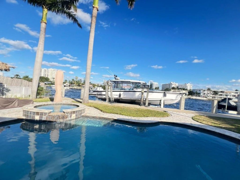 412 SE 28th Avenue, Pompano Beach, FL 33062 412 SE 28th Avenue, Pompano Beach, FL 33062