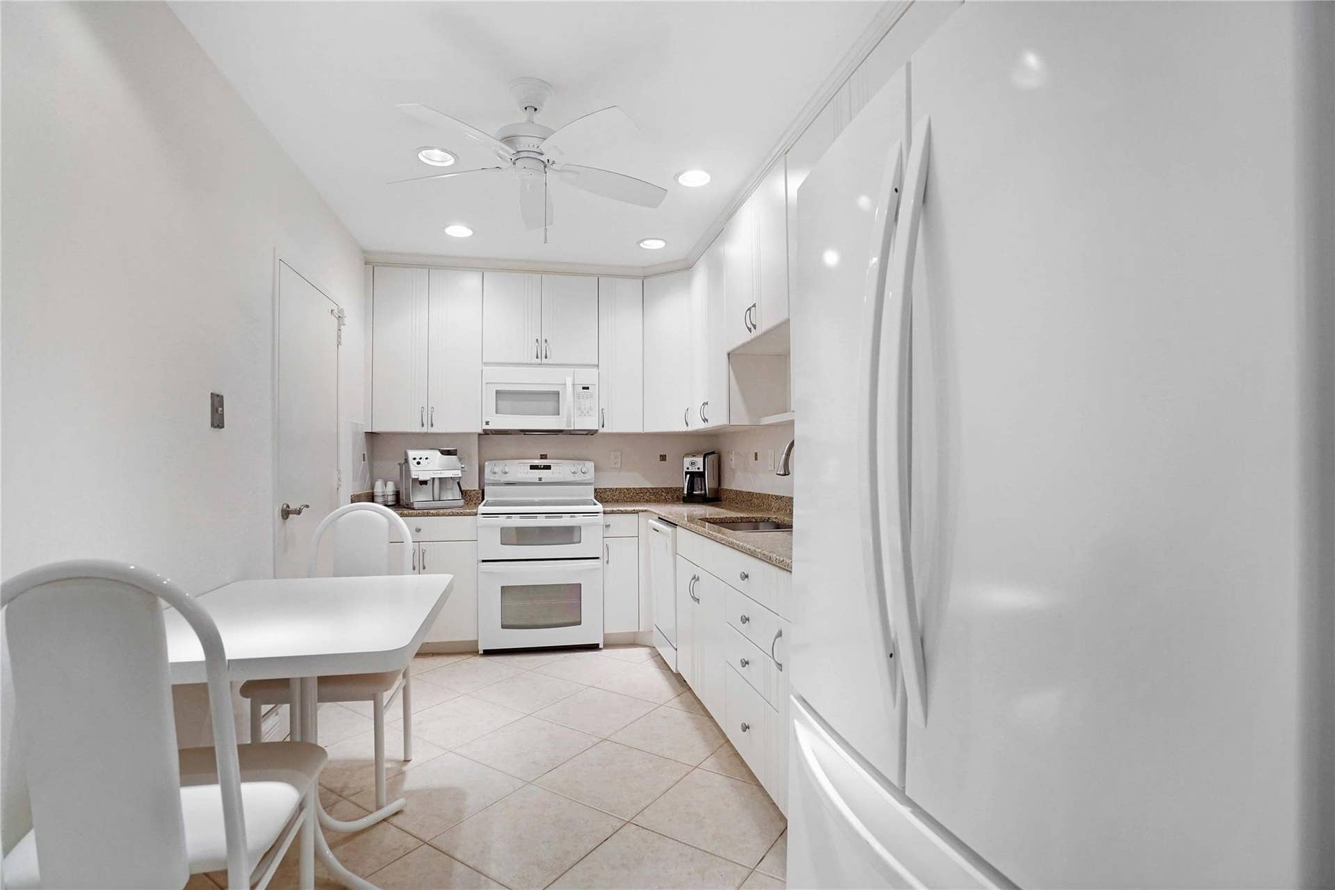 4250 Galt Ocean Dr, #PHB, Fort Lauderdale, FL 33308