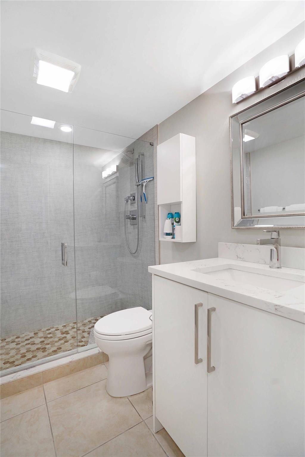 299 N Riverside Drive, #607, Pompano Beach, FL 33062 Photo 21