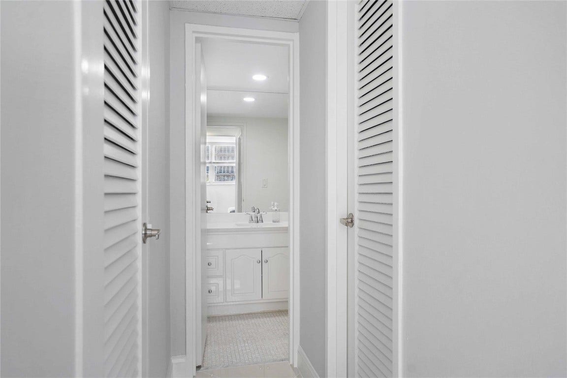 4250 Galt Ocean Drive, #3S, Fort Lauderdale, FL 33308 4250 Galt Ocean Drive, #3S, Fort Lauderdale, FL 33308