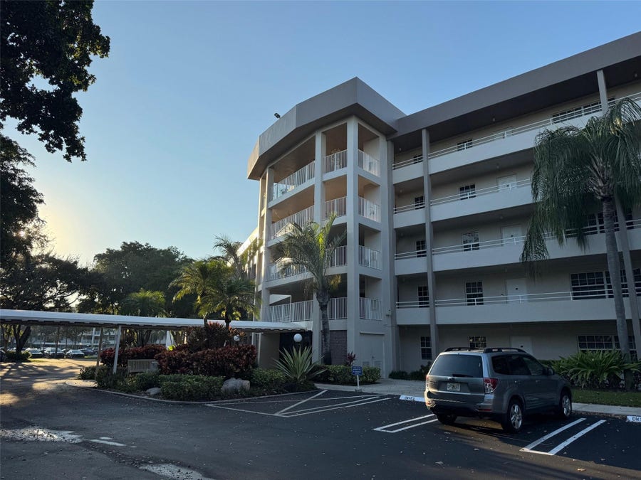 Property photo for 545 Oaks Lane, #105, Pompano Beach, FL