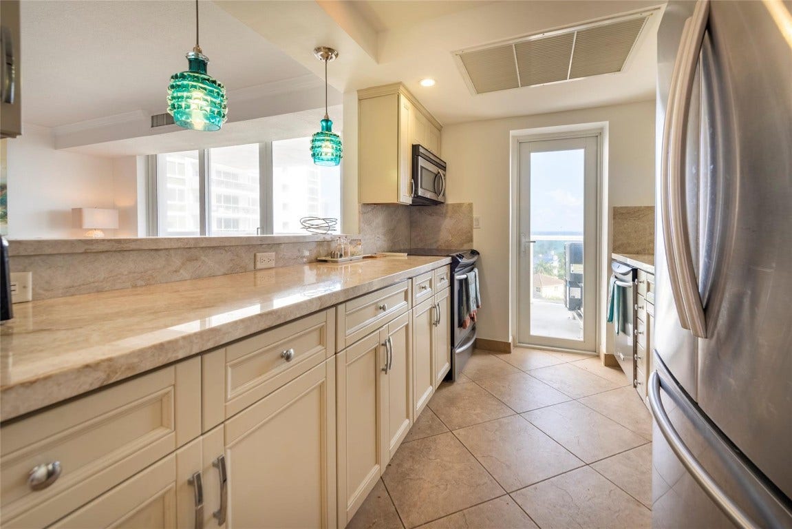 2701 N Ocean Boulevard, #9A, Fort Lauderdale, FL 33308