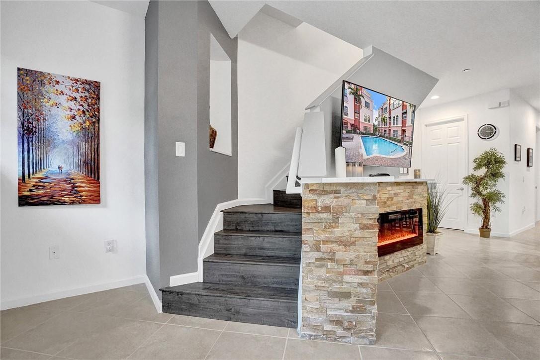1033 NE 17th Way, #804, Fort Lauderdale, Fort Lauderdale, FL 33304