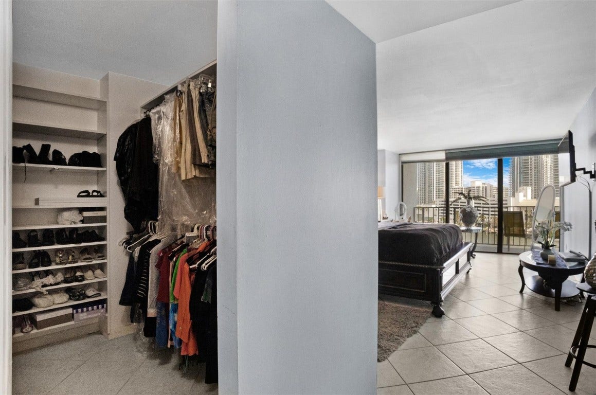 200 Leslie Drive, #915, Hallandale Beach, FL 33009