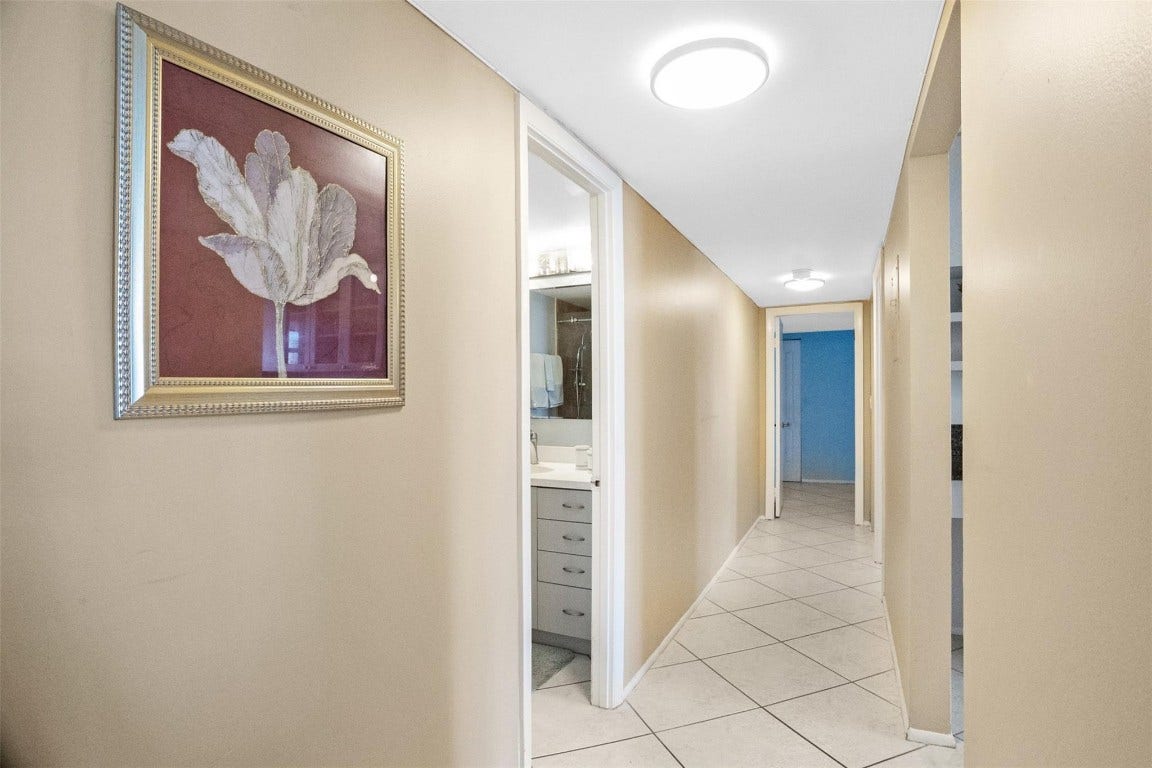 200 Leslie Drive, #915, Hallandale Beach, FL 33009