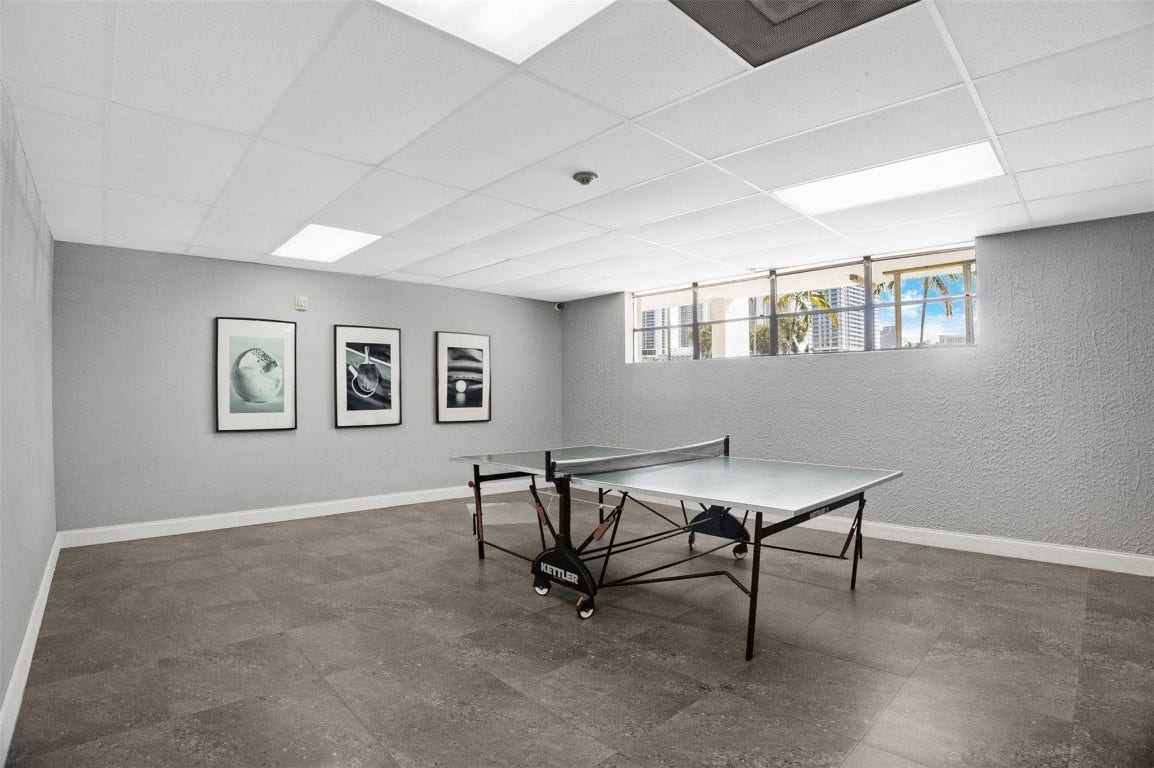 200 Leslie Drive, #915, Hallandale Beach, FL 33009