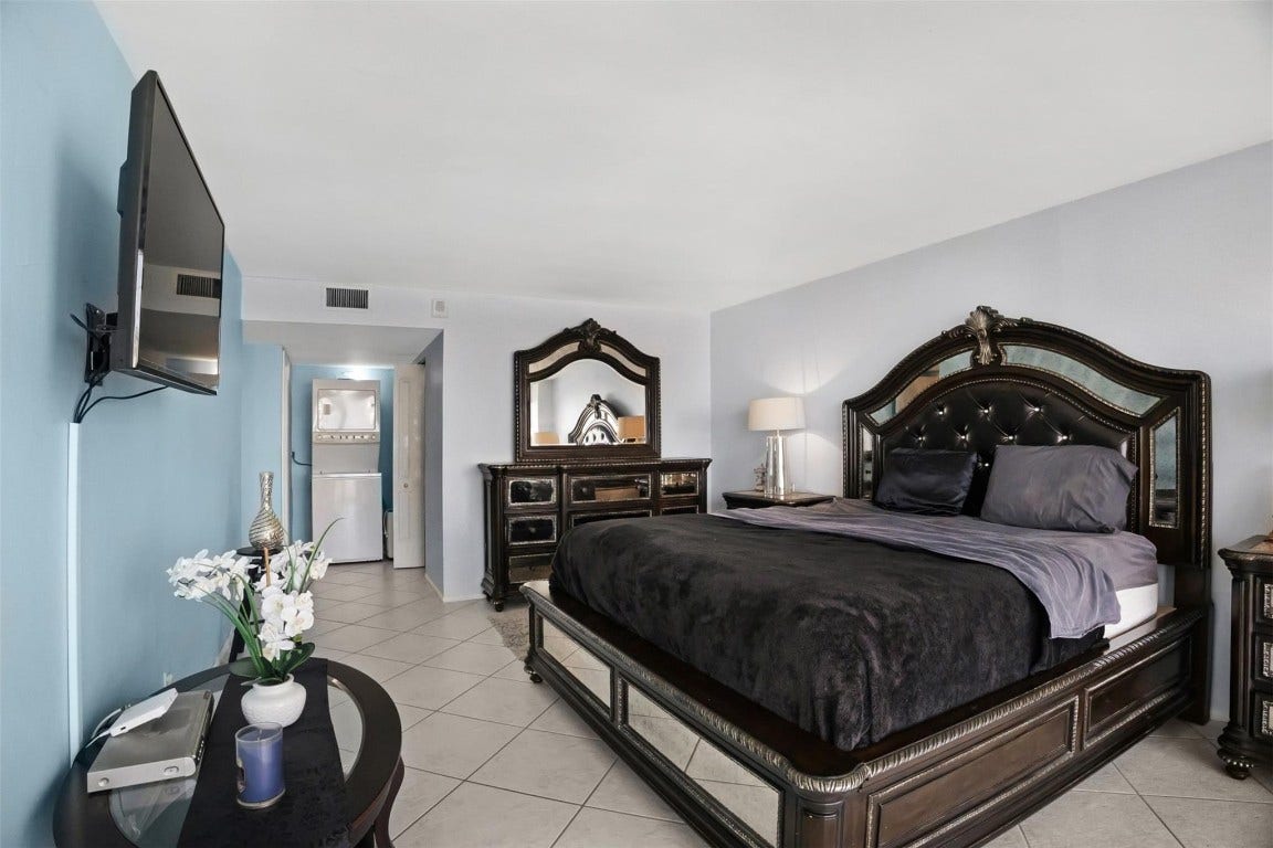 200 Leslie Drive, #915, Hallandale Beach, FL 33009