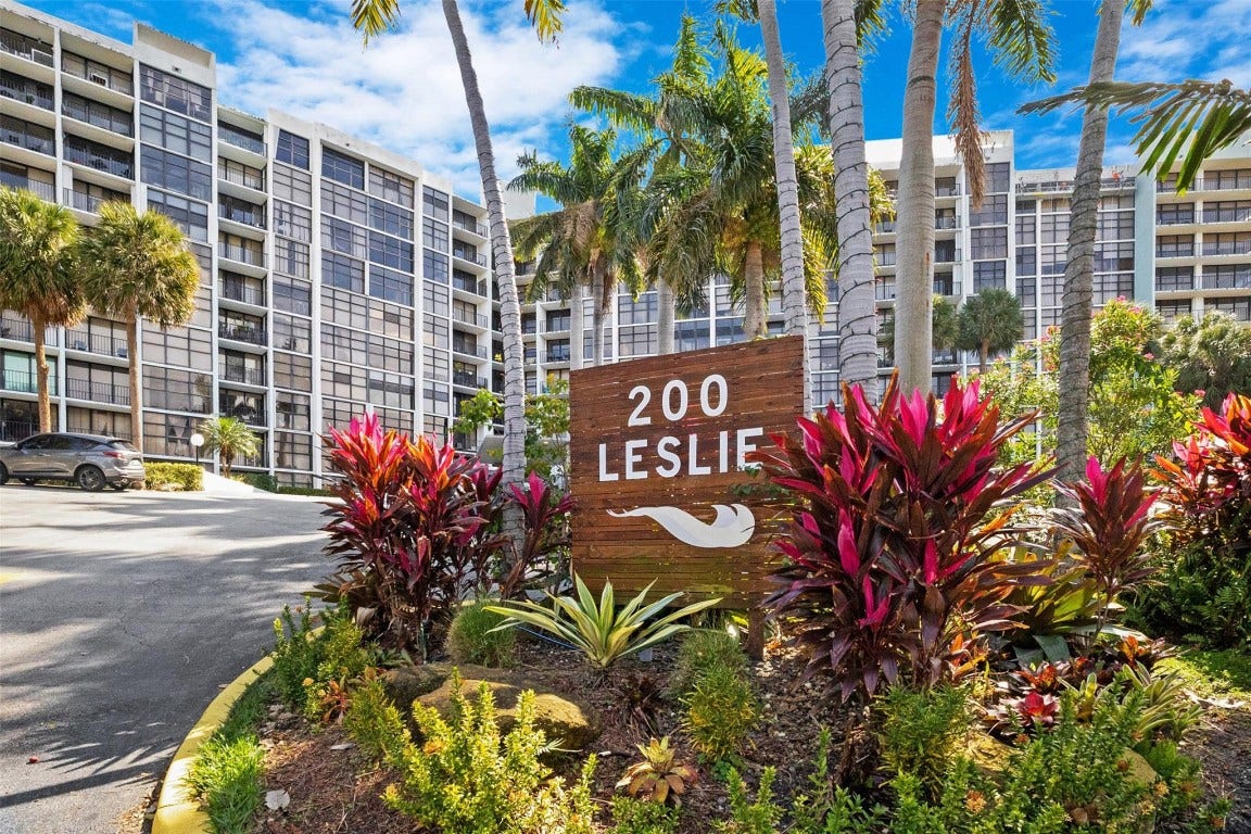 200 Leslie Drive, #915, Hallandale Beach, FL 33009