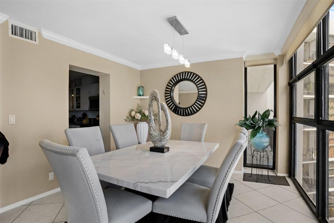 200 Leslie Drive, #915, Hallandale Beach, FL 33009