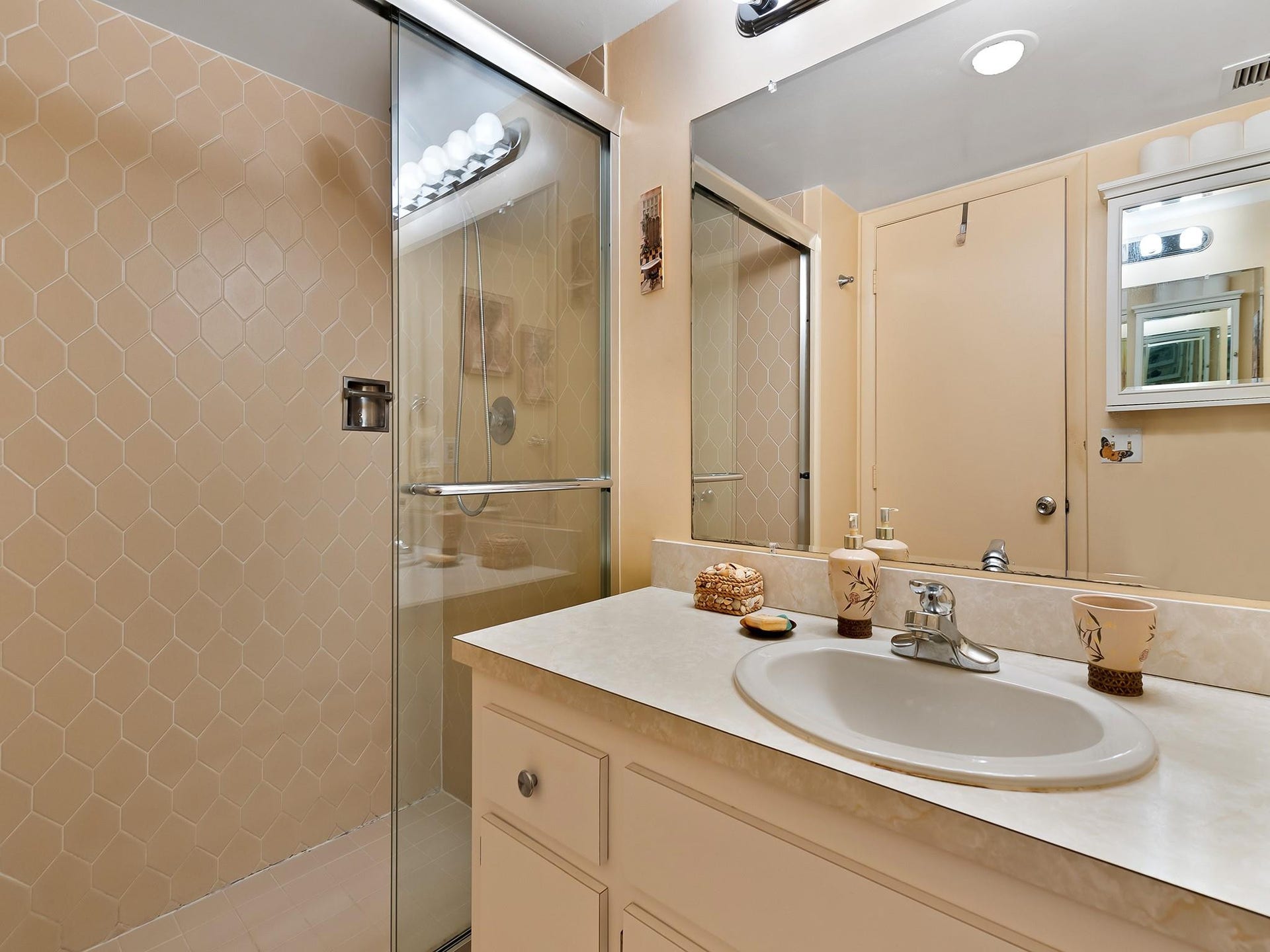 TUB SHOWER COMBINATION