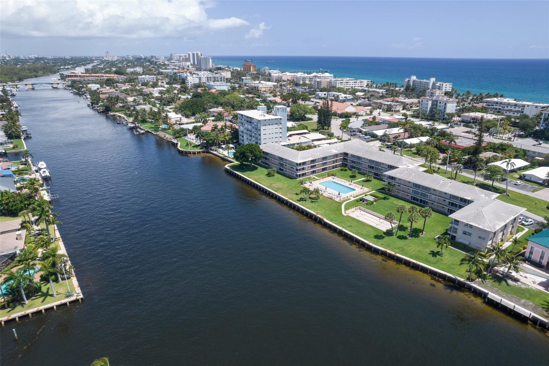 Enjoy this gorgeous south Florida waterways