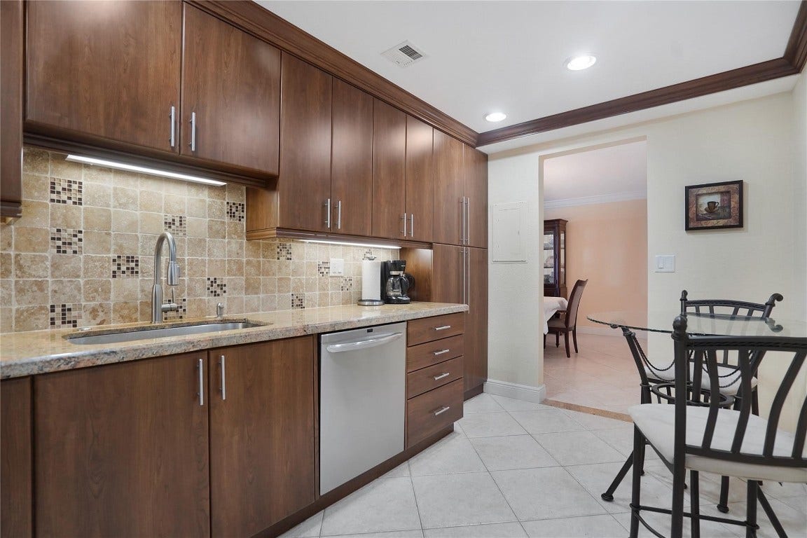 4250 Galt Ocean Drive, #10S, Fort Lauderdale, FL 33308 4250 Galt Ocean Drive, #10S, Fort Lauderdale, FL 33308