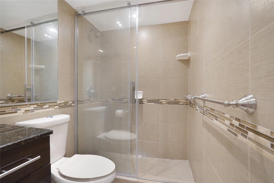 4250 Galt Ocean Drive, #10S, Fort Lauderdale, FL 33308 4250 Galt Ocean Drive, #10S, Fort Lauderdale, FL 33308