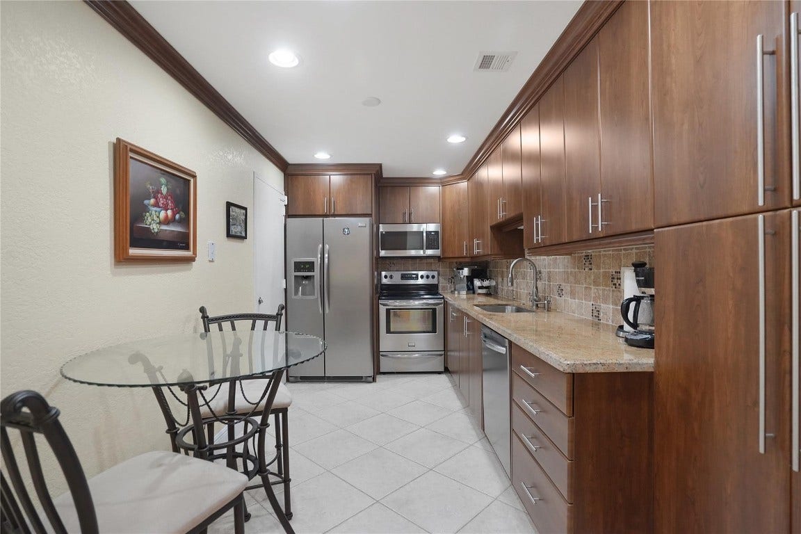 4250 Galt Ocean Drive, #10S, Fort Lauderdale, FL 33308 4250 Galt Ocean Drive, #10S, Fort Lauderdale, FL 33308
