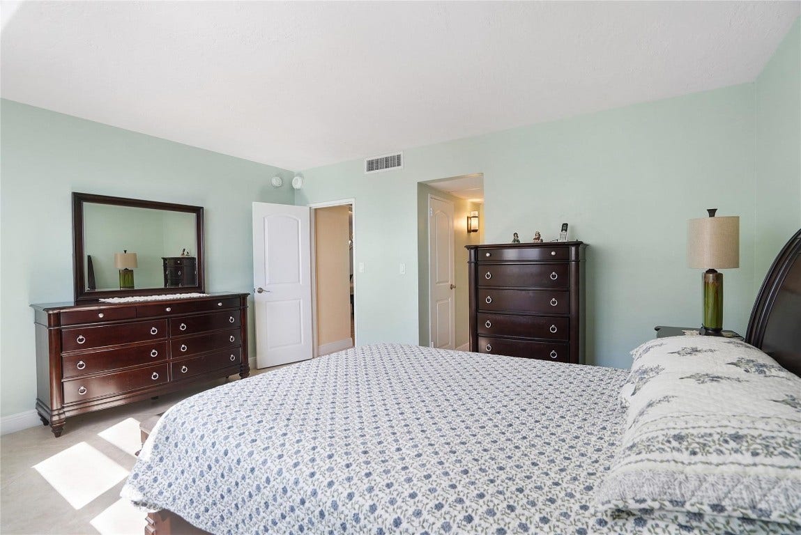4250 Galt Ocean Drive, #10S, Fort Lauderdale, FL 33308 4250 Galt Ocean Drive, #10S, Fort Lauderdale, FL 33308