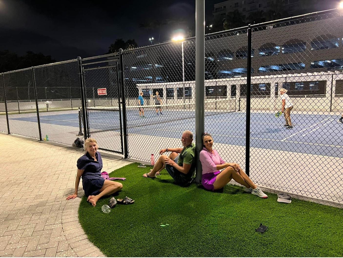 3015 N Ocean Boulevard, #9C, Fort Lauderdale, FL 33308 Pickle Ball players