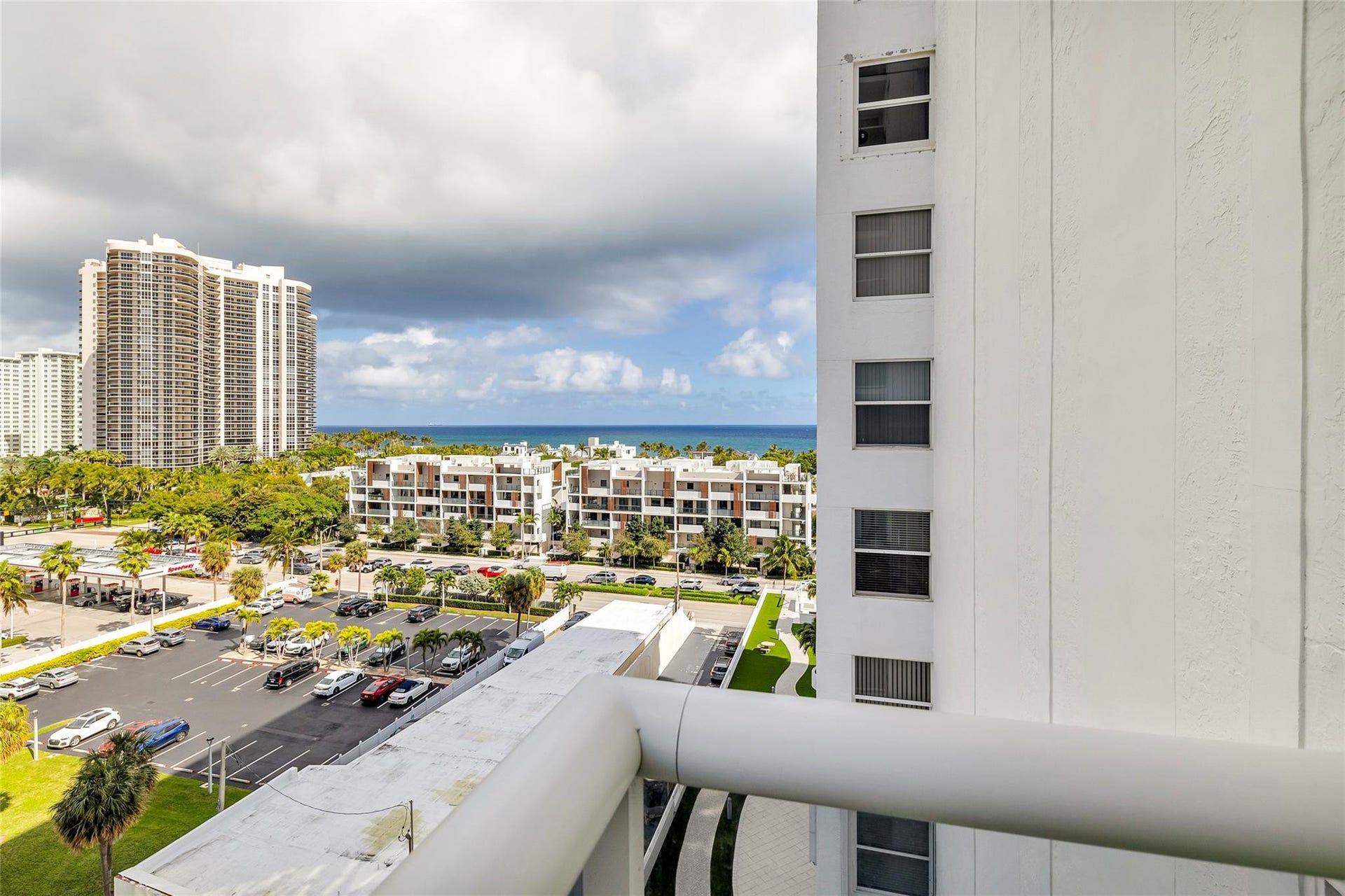 3015 N Ocean Boulevard, #9C, Fort Lauderdale, FL 33308 View ia much bwtter nin person! Come see!!