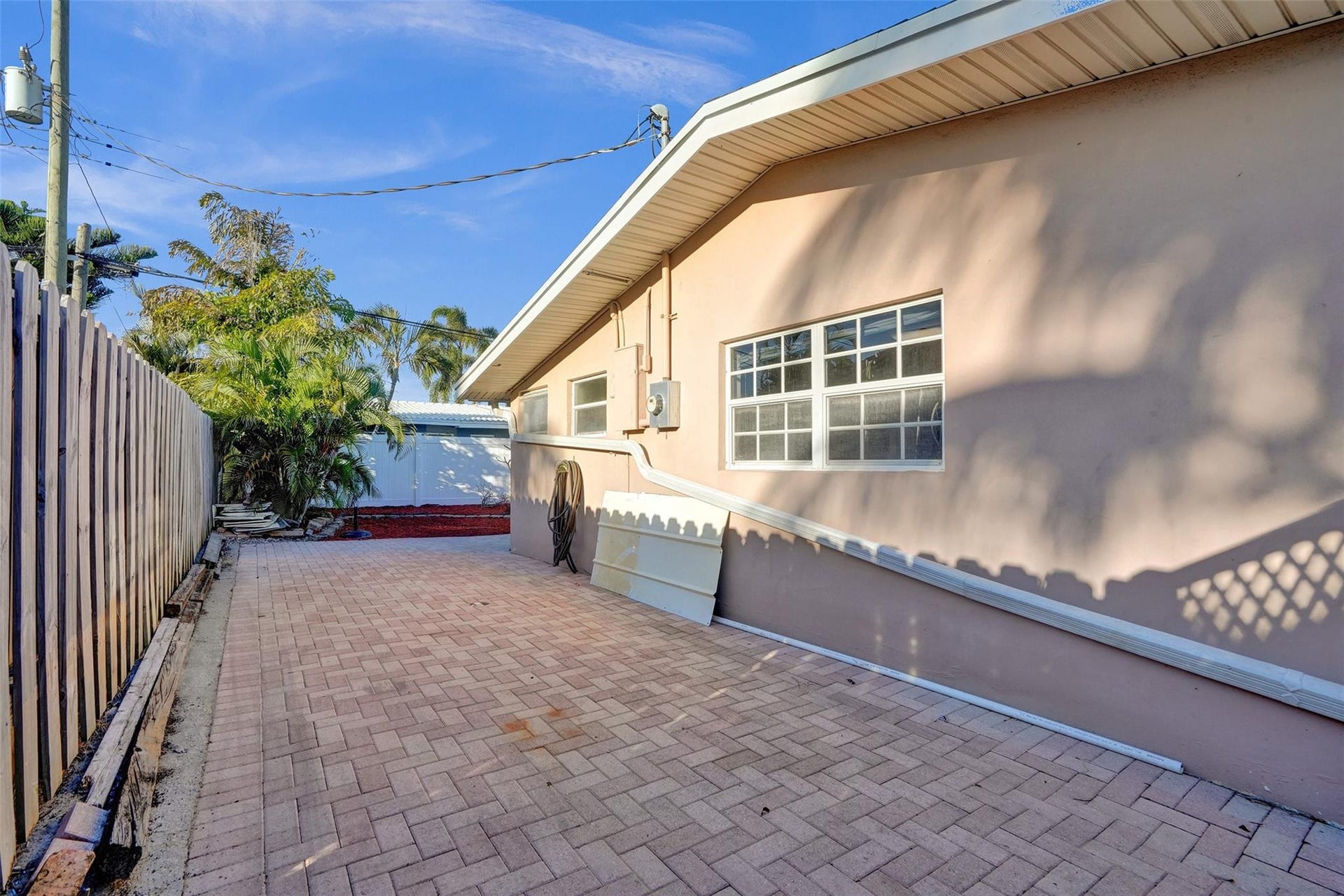 2585 SE 3rd Street, Pompano Beach, FL 33062 Photo 38
