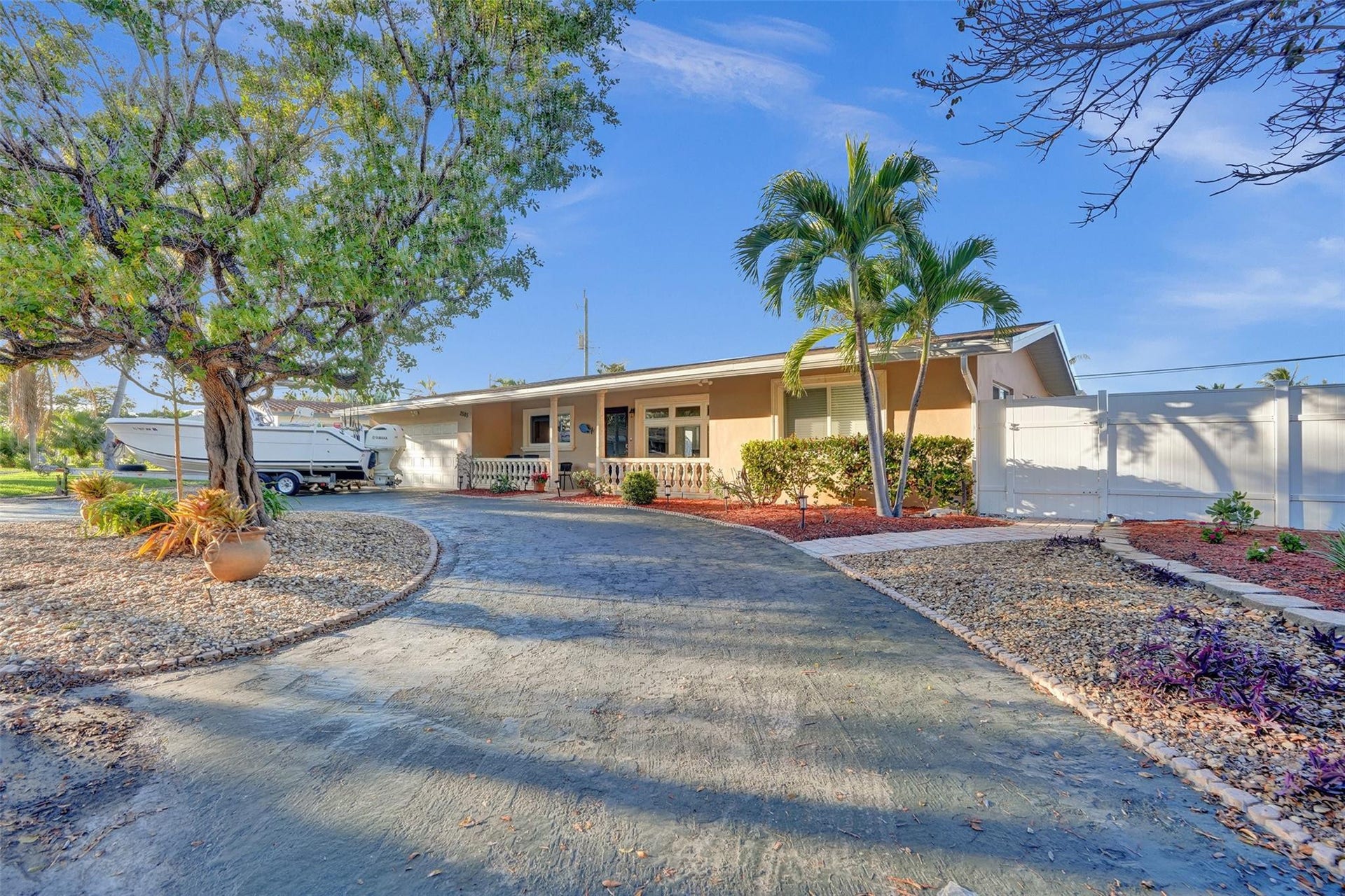 2585 SE 3rd Street, Pompano Beach, FL 33062 Photo 1
