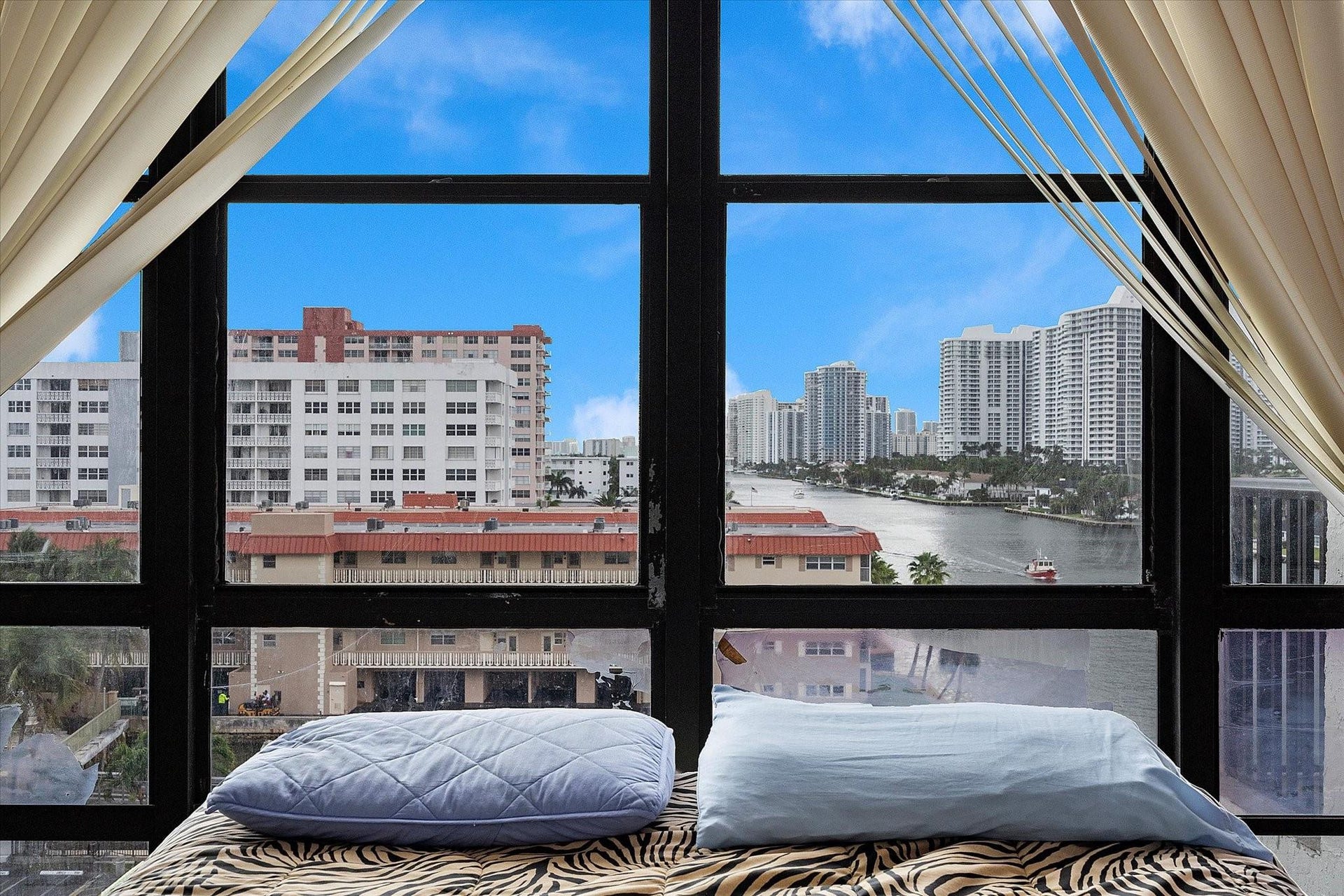 2017 S Ocean Drive, #710, Hallandale Beach, FL 33009 Photo 26