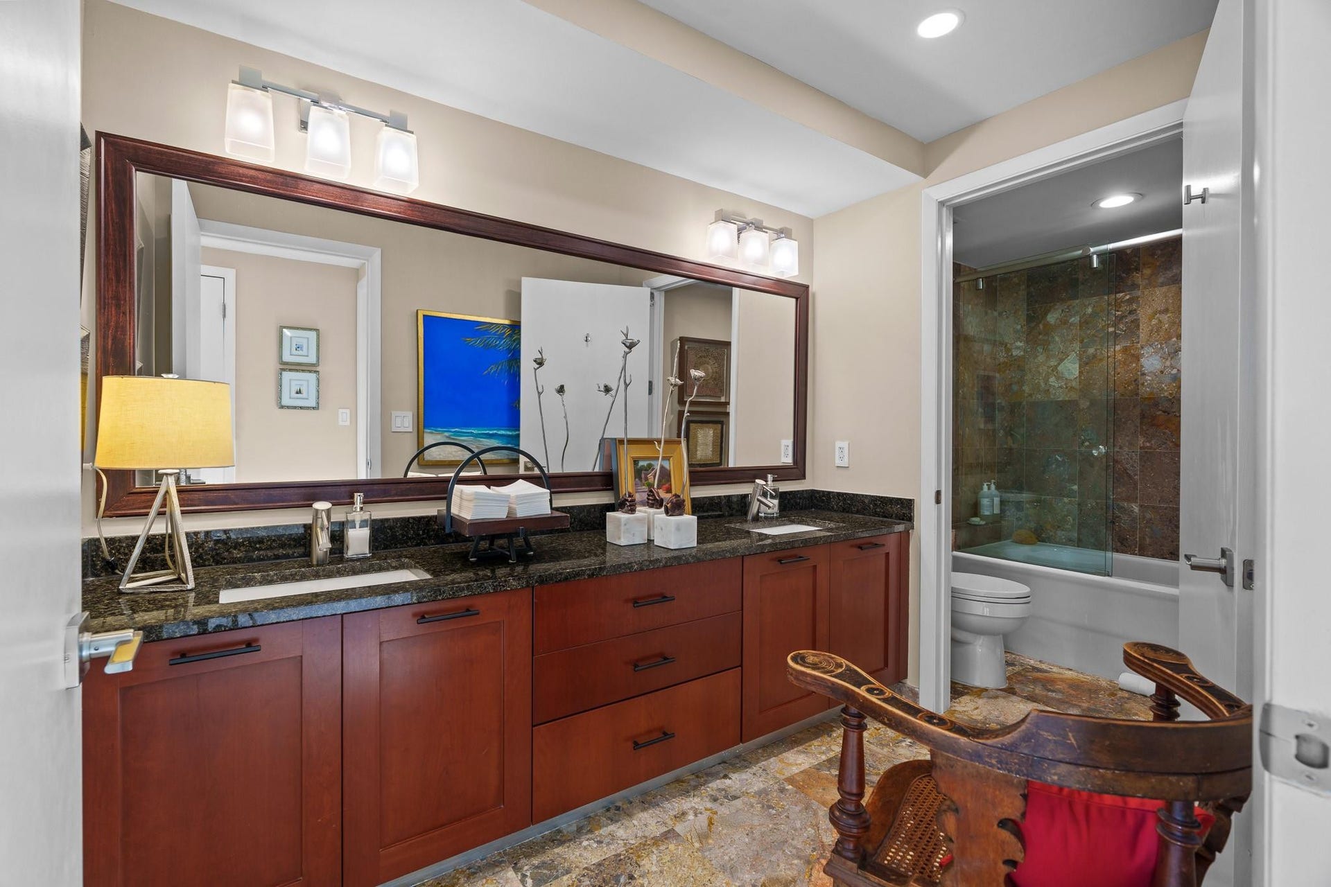 2501 N Ocean Boulevard, #652, Fort Lauderdale, FL 33305 Suite 2 ensuite