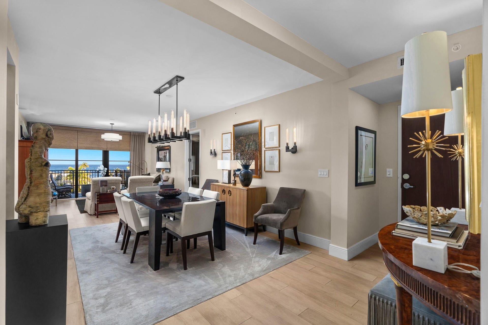 2501 N Ocean Boulevard, #652, Fort Lauderdale, FL 33305 Dining area